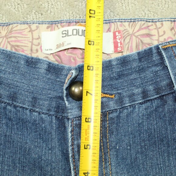 Y2K Levi's Slouch 504 Women's Size 9 Distressed Blue Jean Raw Hem Shorts - Picture 4 of 5